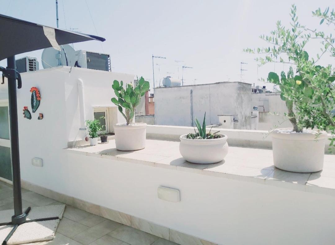 Dimora Asmara 11 15 * Brindisi
