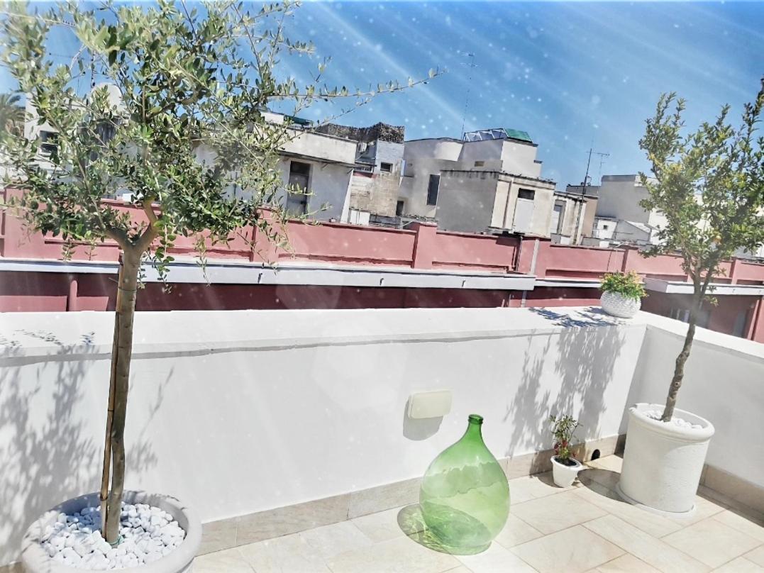 Dimora Asmara 11 15 *