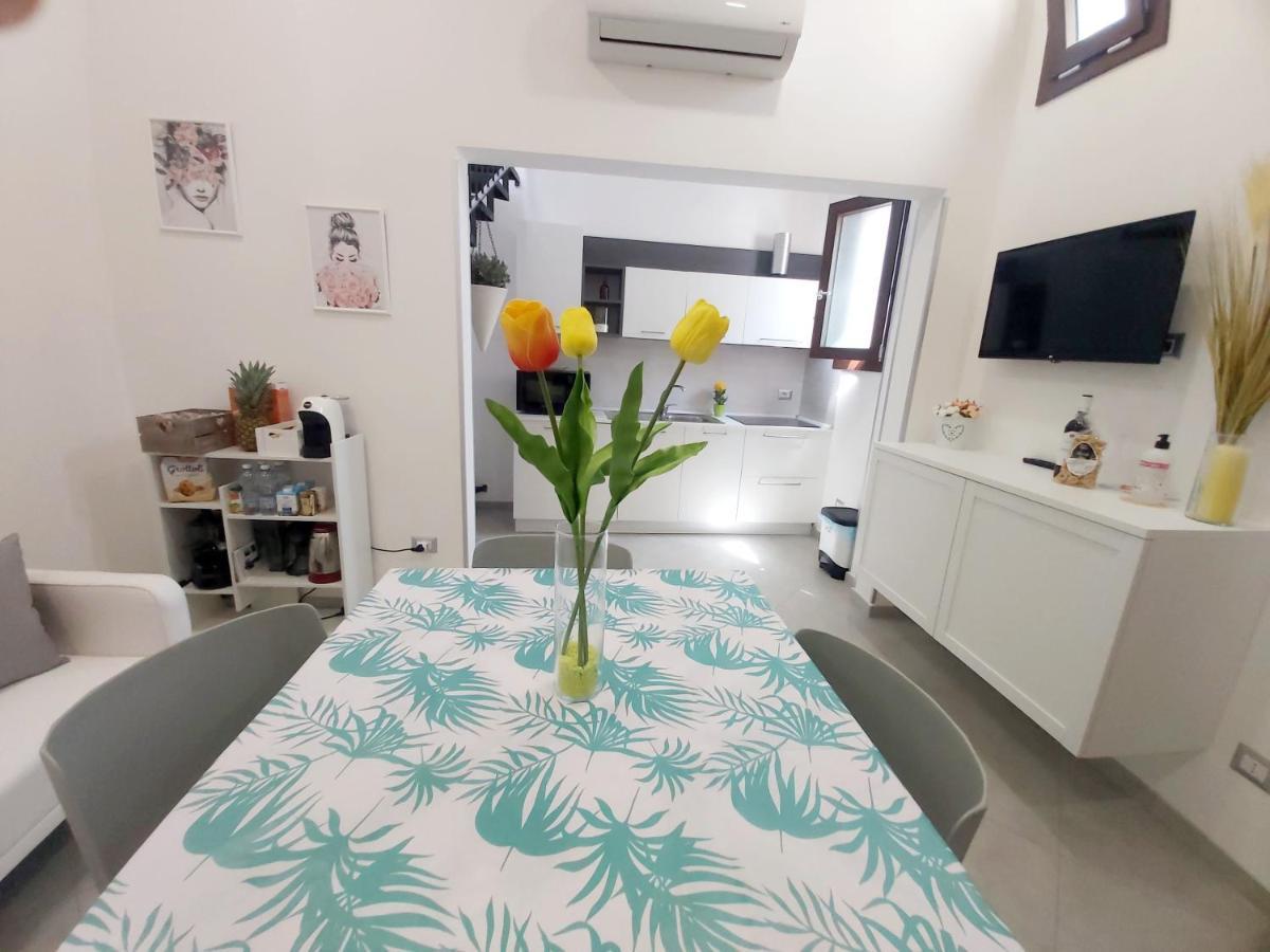 Dimora Asmara 11 15 * Brindisi